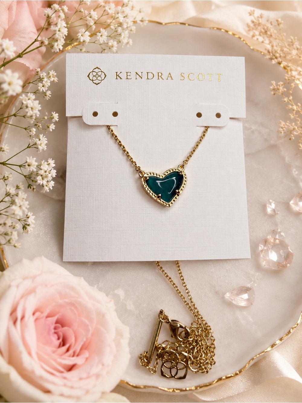 Kendra Scott Gold Heart Necklace with Deep Green Pendant